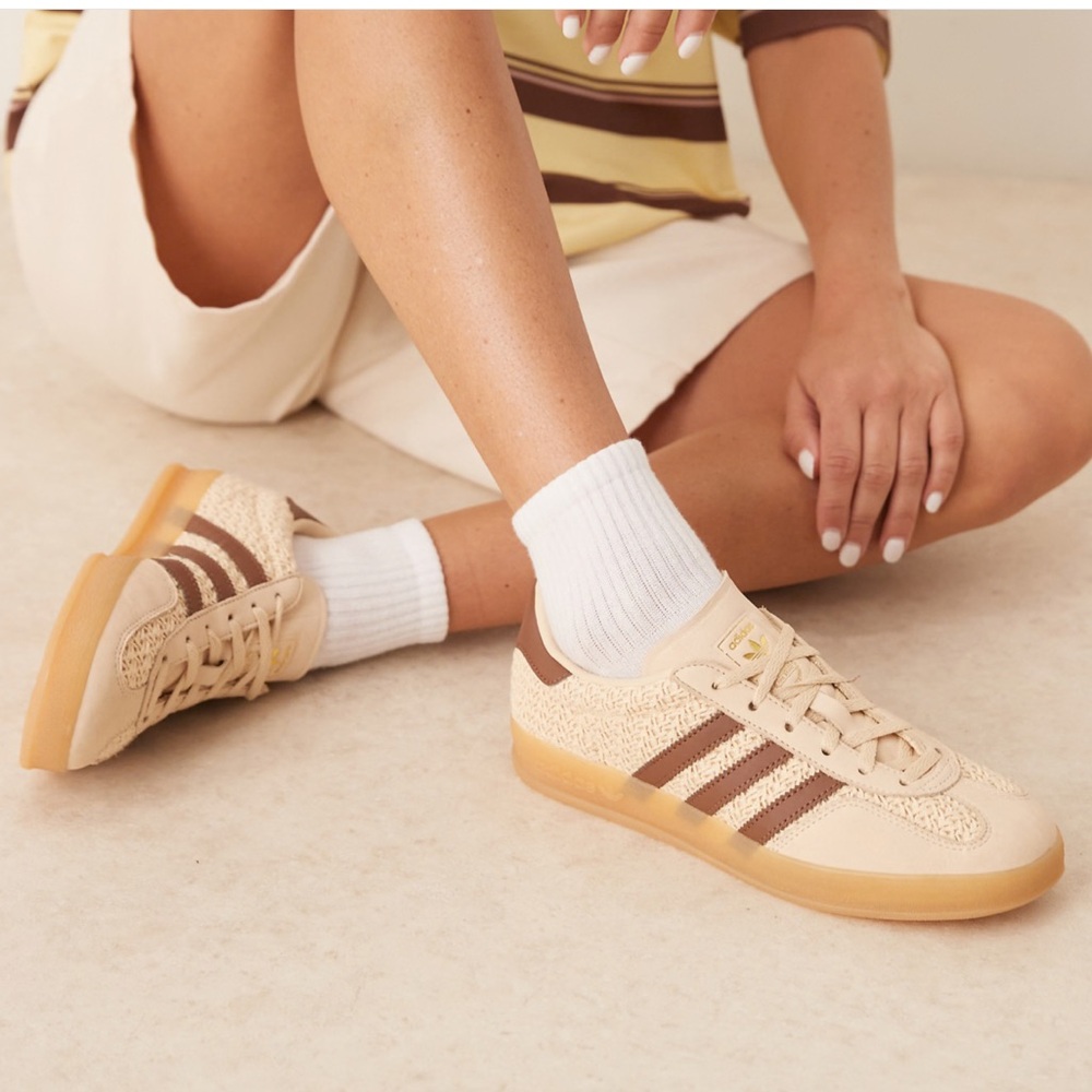 Adidas Women's Cream and Brown Sneakers